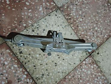 prius teker: Toyota mexaniki “scissor jack” (domkrat) - Brend: TOYOTA (Wako Ind — 1