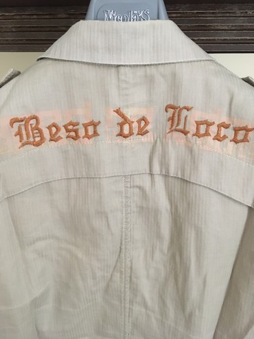 Jakne za prelazni period: Kao nova jakna Beso de Loko, Spain, bež boje sa jedva primetnim — 4