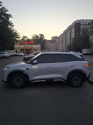byd one up: BYD Yuan Up: 2025 г., Электромобиль — 2