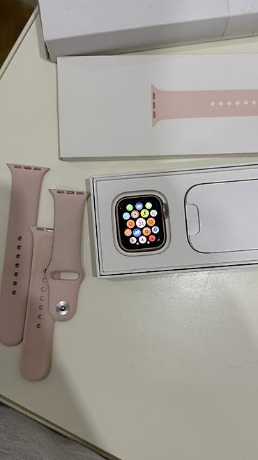 apple watch se 40: Apple Watch SE, 40 mm — Gold Aluminum Case + Pink Sand Sport Band — 2