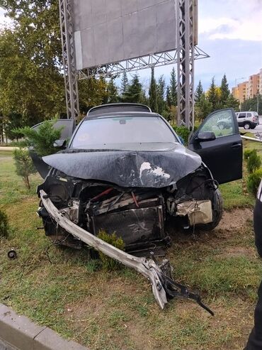бампер гольф 3: Model: SUV tipli yolsuzluq avtomobili (qara rəng), 5 qapılı, dam