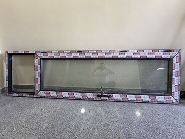 Plastik qapılar: Plastik pəncərə və qapı isdifadə olunmayib pəncərə iki qat şüşədi