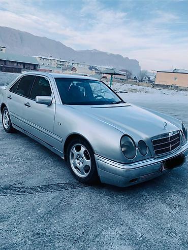 Mercedes-Benz: Mercedes-Benz E-Class: 1995 г., 2.3 л, Механика, Бензин, Седан — 9
