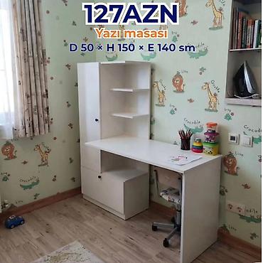 Künc masa, Stulsuz, Polkalı, Siyirməli, Rusiya, Sadə laminat