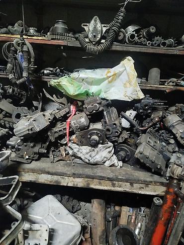 Другая сельхозтехника: Большой подбор запчастей для сельхозтехники/спецтехники. трактор МТЗ — 8