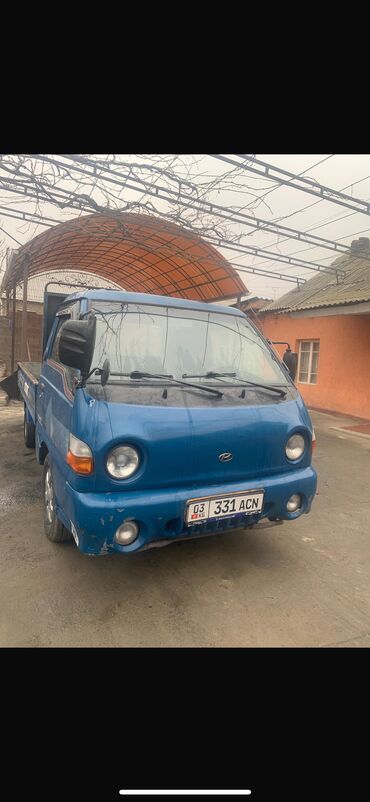 Hyundai: Hyundai Porter: 2000 г., 2.6 л, Механика, Дизель