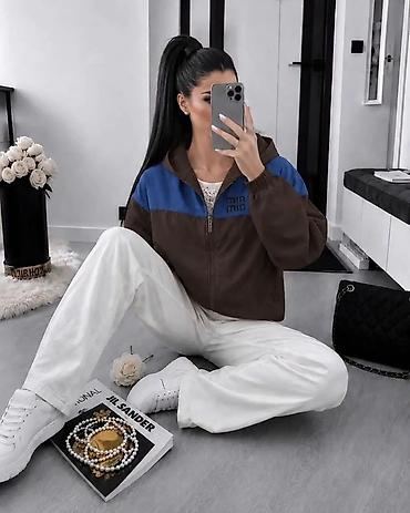 Bomberi: Jaknica: 3000 dinara
S M L — 9