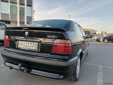 BMW 316: 1.6 l. | 2000 έ. Λιμουζίνα