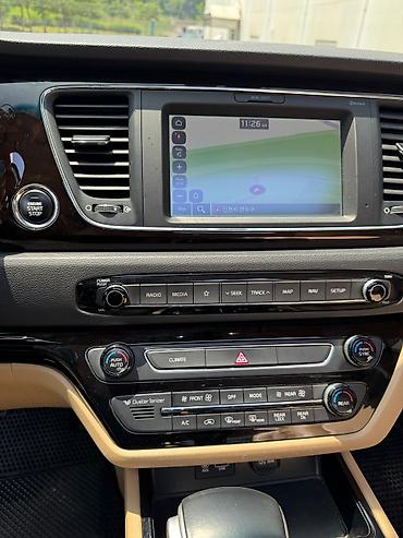 Kia: Kia Carnival: 2019 г., 2.2 л, Автомат, Минивэн — 36