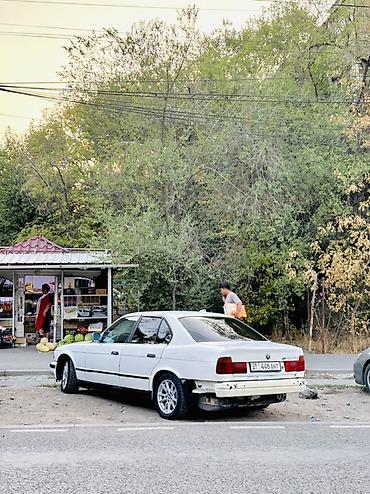 BMW: BMW 525: 1990 г., Механика, Бензин, Седан at lalafo.kg — 9 BMW: BMW 525: 1990 г., Механика, Бензин, Седан — 9