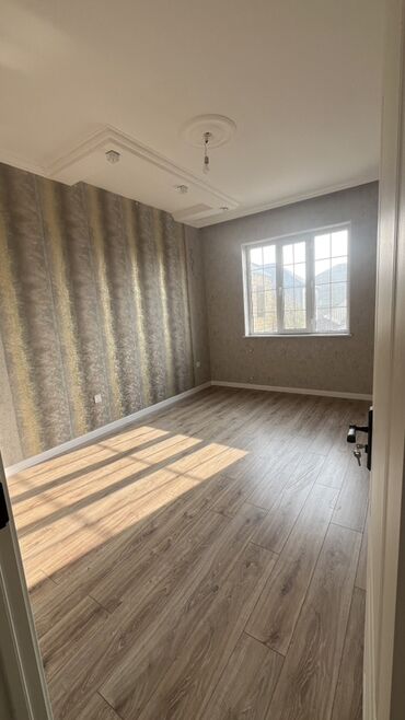 Həyət evləri və villaların satışı: MASAZIRın ən hündür yerində münasib qiymətə 2 mərtəbə 5 otaq həyət evi — 12