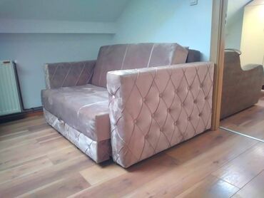 Sofe i kaučevi: Novo u ponudi stilski. Fotelje i dvosedi na razvlacenje za spavanje — 4