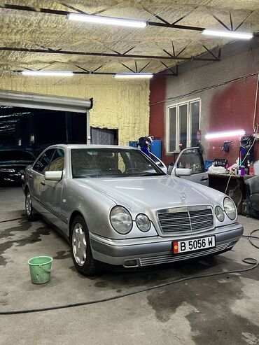 чехол для автомобиля мерседес: Mercedes-Benz E-Class: 1995 г., 3.2 л, Автоматические, Бензин, Седан