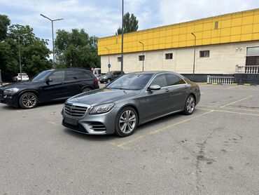 Mercedes-Benz: Mercedes-Benz 