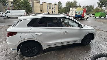 byd e2 под выкуп: BYD E2: 2021 г., 5.5 л, Автомат, Электромобиль, Хэтчбэк — 4