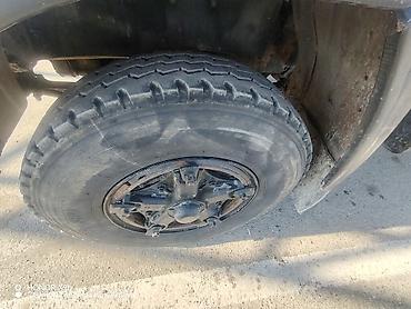 sahibinden ford transit 100 lük 5 1: KAMAZ yük avtomobili, qapalı furqon kuzovlu. Avtomobilin ön — 1