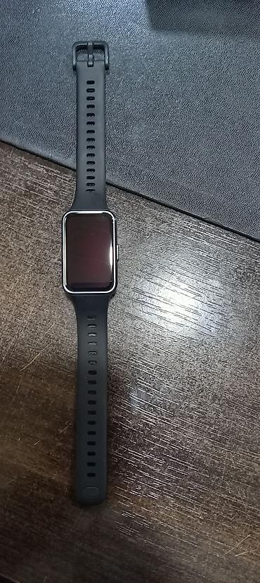huawei band: Huawei band 11 markalı təzə smart saat. Zəmanət kağızı, adapteri — 2