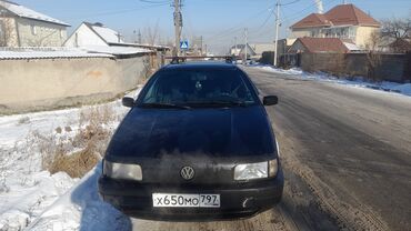 Volkswagen: Volkswagen Passat: 1991 г., 1.8 л, Механика, Бензин, Универсал