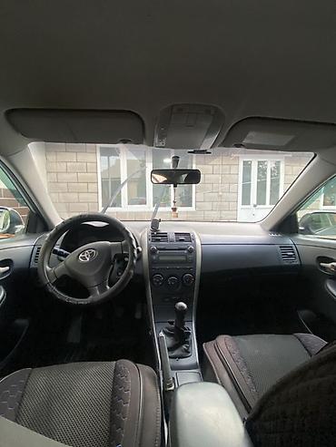 Toyota: Toyota Corolla: 2008 г., 1.6 л, Кол менен иштөөчү, Бензин, Седан — 6