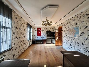 Аренда домов: Yeni gence Bienvenue Restoraninin yani. Natarusun qarsisi. 2mertebeli — 7