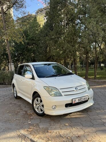 машина kg бишкек тойота: Toyota ist: 2003 г., 1.5 л, Автомат, Бензин, Хетчбек