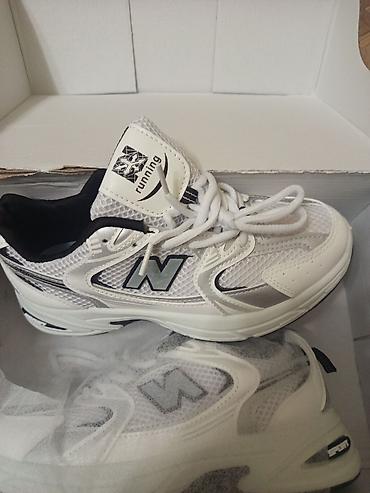 Кроссовки для бега, белые, сетчатые New New balance Размер 37 новые
