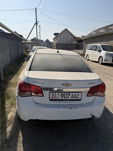 машина бесплатно: Chevrolet Cruze: 2013 г., 1.8 л, Бензин, Седан — 5