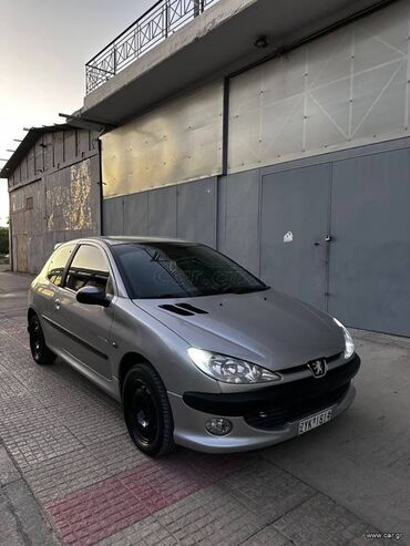Peugeot: Peugeot 206: 1.4 l. | 2002 έ. 134000 km. Χάτσμπακ