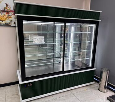 Paltaryuyan maşınlar: Vitrin soyuducu – şüşə sürgülü qapılar, çoxsəviyyəli şüşə rəflər və