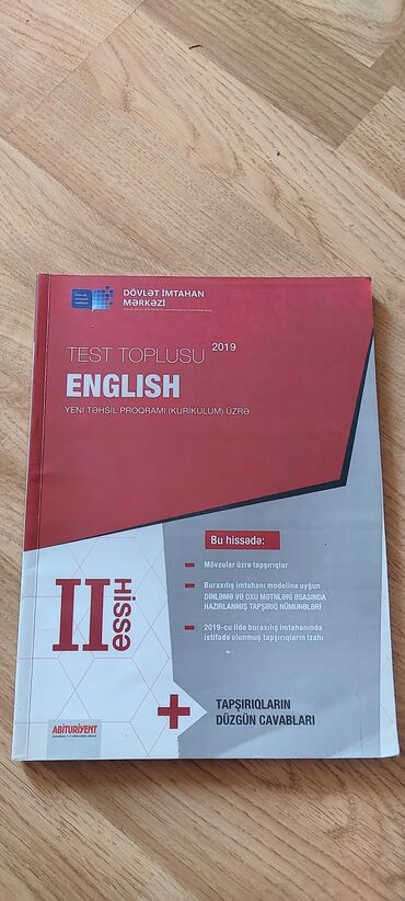 ingilis dili mətn kitabı: Test toplusu 2019 ingilis dili 2 hisse əla vəziyyətdədir. Cırıq deyil