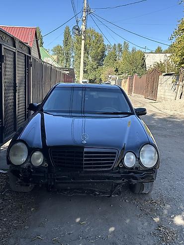 Mercedes-Benz E-Class: 2002 г., Автомат, Бензин, Седан