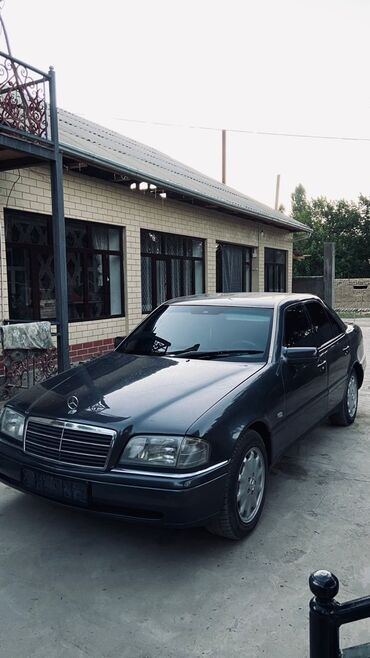 авто обмен на дом: Mercedes-Benz 200: 1994 г., 2.2 л, Механика, Бензин, Седан