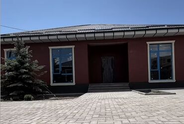 квартира рабочий городок: Коттедж, Green City Балыкчы, Баскетбольная площадка, Бассейн, Охраняемая территория