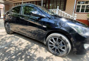 диск на ауди с4: Hyundai Solaris: 2015 г., 1.6 л, Автоматтык, Бензин, Седан