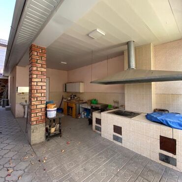 Продажа домов: Дом, 240 м², 6 комнат, Агентство недвижимости, Евроремонт at lalafo.kg — 12 Продажа домов: Дом, 240 м², 6 комнат, Агентство недвижимости, Евроремонт — 12