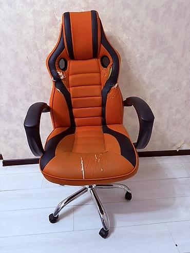 komfort mebel: Portativ təkərli oyun/ofis kreslosu – narıncı-qara dizayn - Yüksək — 1