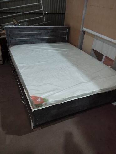 Шкафы: Двуспальная Кровать, Новый