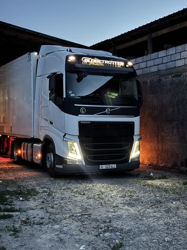 volvo truck: Сүйрөгүч, Volvo, 2017 г.