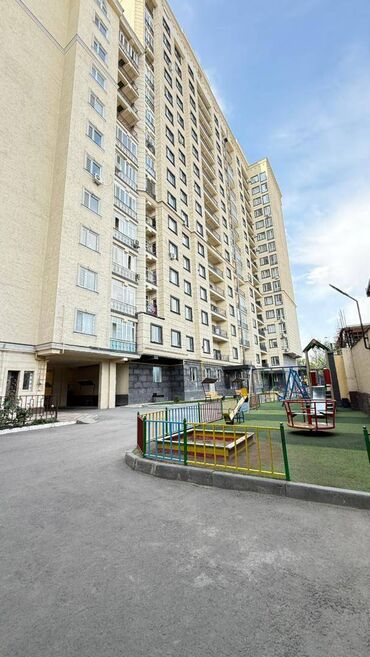 Продажа домов: 3 комнаты, 82 м², Элитка, 12 этаж, Дизайнерский ремонт