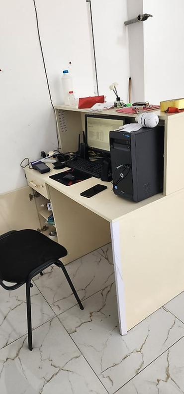 masaüstü ofis seti: Kompyuter 1c proqrami ile qarisiq 650 azn Ofis iş masası və kompüter — 1