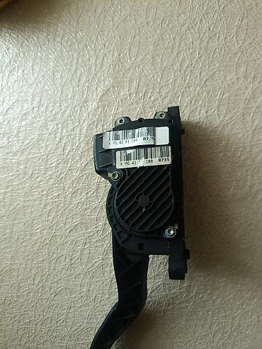 qaz pedal: Elektron qaz pedalı (accelerator pedal assembly) - Marka/model: Bosch — 2