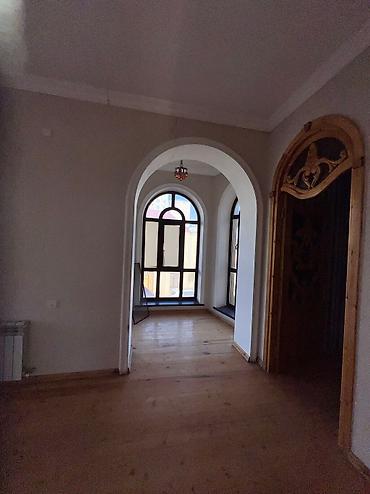 Uzunmüddətli kirayə evlər: 3 kv. m, 8 otaq, Kombi, Qaz, İşıq -da lalafo.az — 19 Uzunmüddətli kirayə evlər: 3 kv. m, 8 otaq, Kombi, Qaz, İşıq — 19