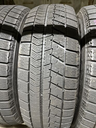 Шины: Шины 195 / 65 / R 15, Зима, Б/у, Комплект, Легковые, Япония, Bridgestone