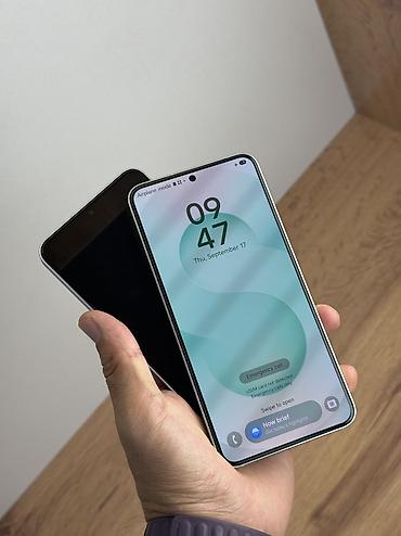 1: Samsung Galaxy S25, Б/у, 512 ГБ, цвет - Серебристый, 1 SIM, eSIM — 2