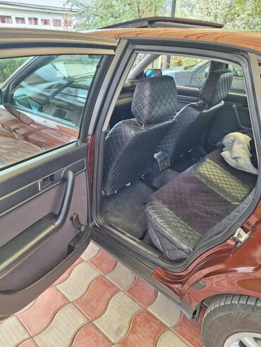 Audi: Audi S4: 1992 г., 2.3 л, Бензин, Седан