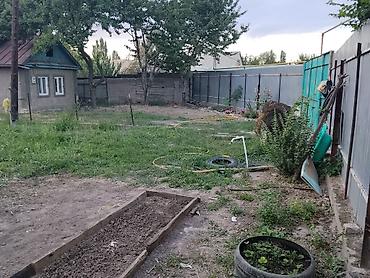 жильем: Продаётся земельный участок с домом и хозяйственными постройками — 3
