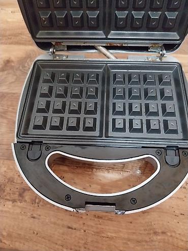 Ostali kuhinjski aparati: Aparat za vafle MIA - Dvostruka ploča za pečenje: peče dva velika — 4