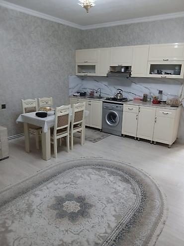 villa evler: Masazır qəs., (kənd Masazır), 2.36 sotun içində, ü/s 72 kv.m olan, 2 — 8