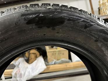 шина нива: Комплект зимних шин НОВЫХ Bridgestone Blizzak DM-V2, размер 225/60 — 1