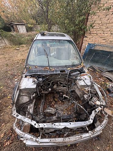 honda prelude 85: Продаю кузов без задней части вдруг кому надо Крыша, стойки, экран — 3